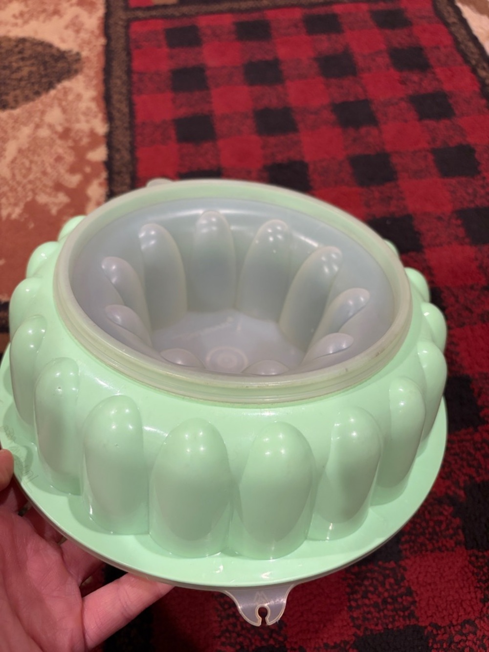 Vintage Tupperware Jello mold